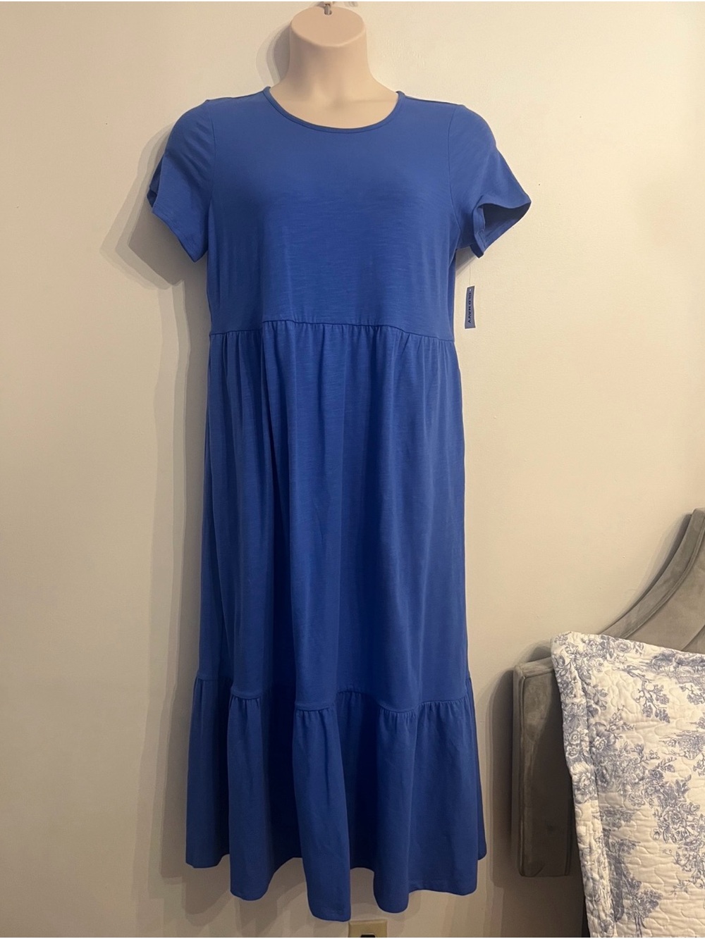 Old Navy Short Sleeve Tiered Maxi Dress in Royal Blue
